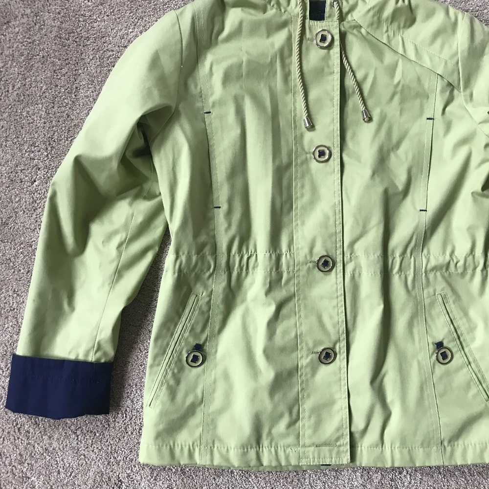 🍁Beautiful Mackintosh Light Spring Jacket With Drawstring & Hood - Picture 5 of 16